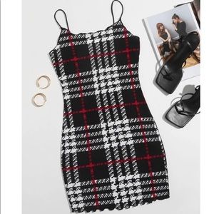 NWOT Plaid dress. Great for summer 🌞